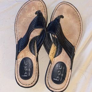 Size 7 b.o.c sandals